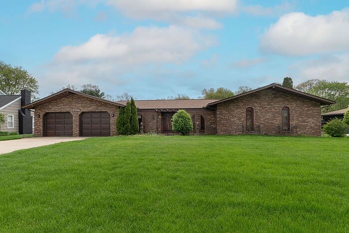 1st image of 12144 Pennyroyal Ln