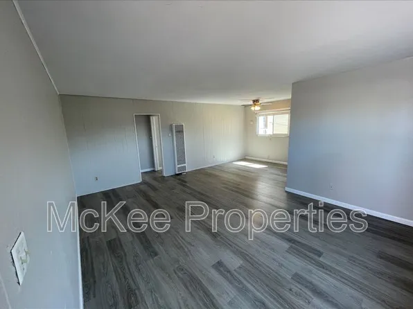 816 1/2 Diamond St, San Diego, CA 92109