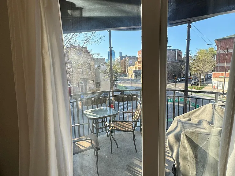 875 N Milwaukee Ave #1S — Photo 9