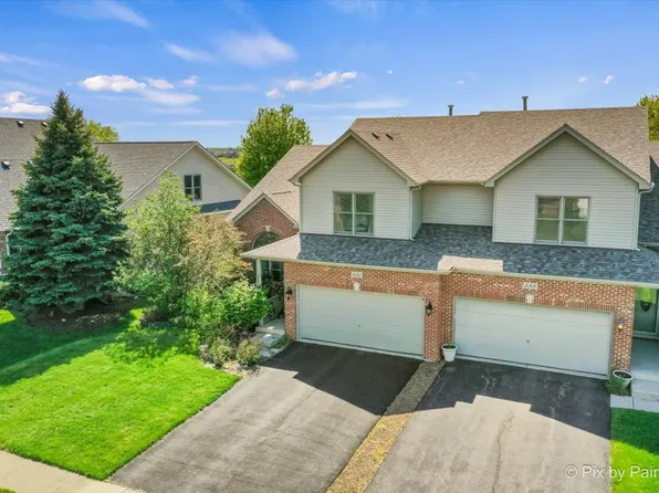 556 Sudbury Cir, Oswego, IL 60543