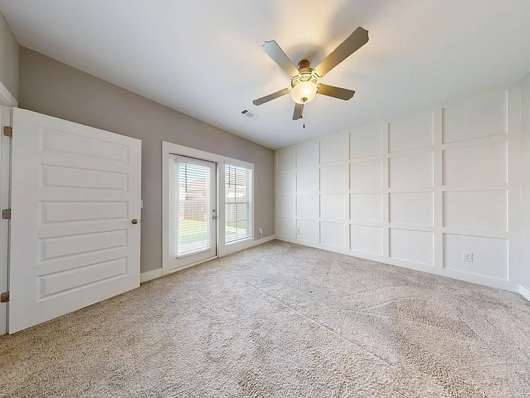 1263 Burrow Cir — Photo 8