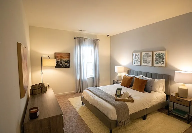 Summerfields Lofts — Photo 10