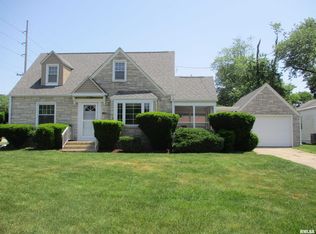 2403 32nd St, Rock Island, IL 61201