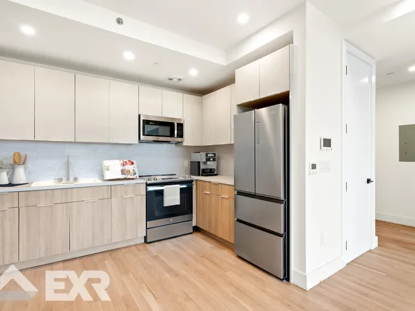 1946 Ocean Avenue image 1 of 14