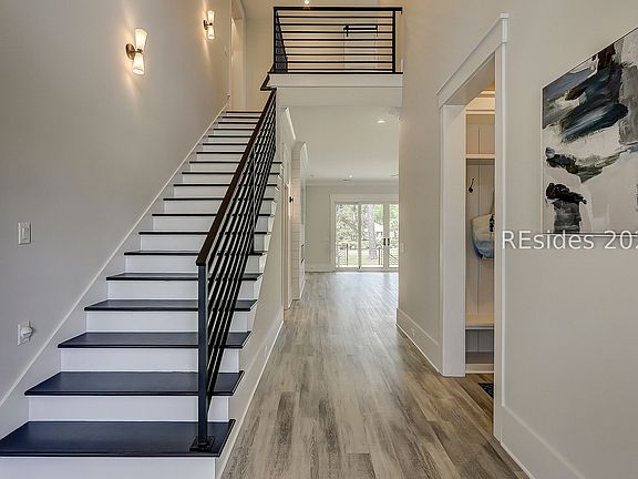 5th image of 148 Otter Rd