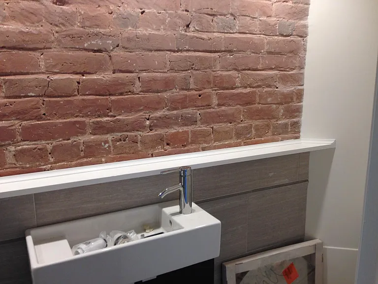 1447 E Capitol St #B — Photo 10