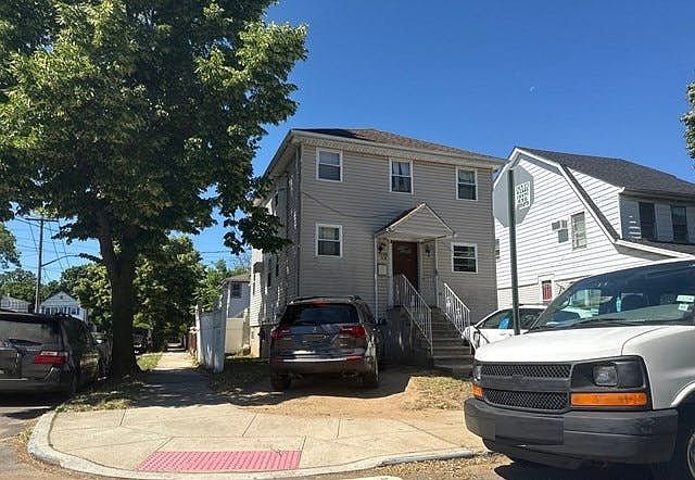1st image of 179-44 143rd Rd