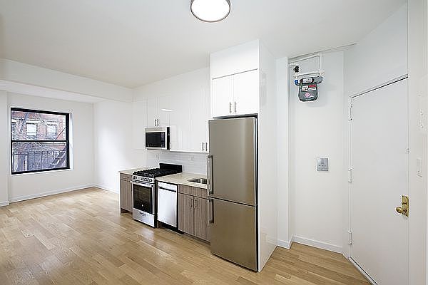 1st image of 193 Bleecker St APT 9