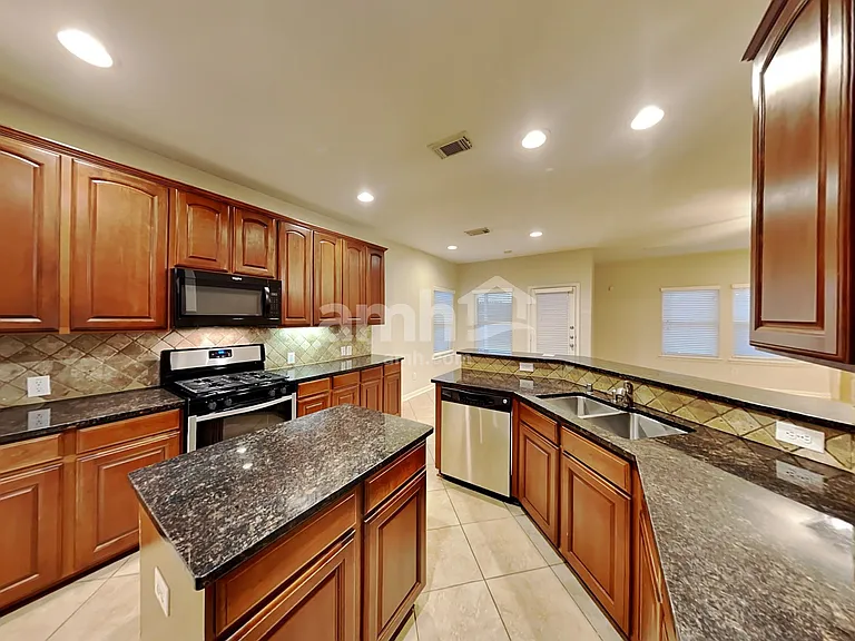 16706 Grove Mesa Trl — Photo 3