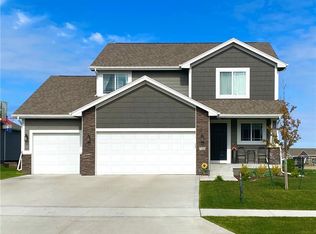 755 NE Addison Dr, Waukee, IA 50263