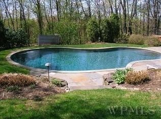 224 Rombout Rd, Pleasant Valley, NY 12569