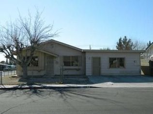 3587 Blue Lake Ave, Las Vegas, NV 89115