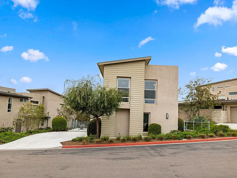 5967 Shaw Lopez Row — Photo 3