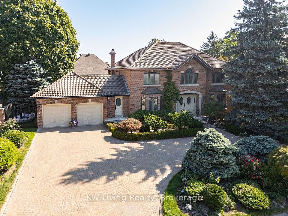 1st image of 1070 Geran Cres