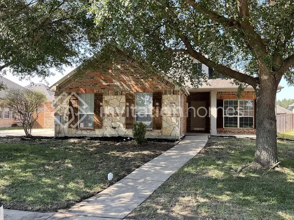 1014 Spinnaker Dr, Forney, TX 75126