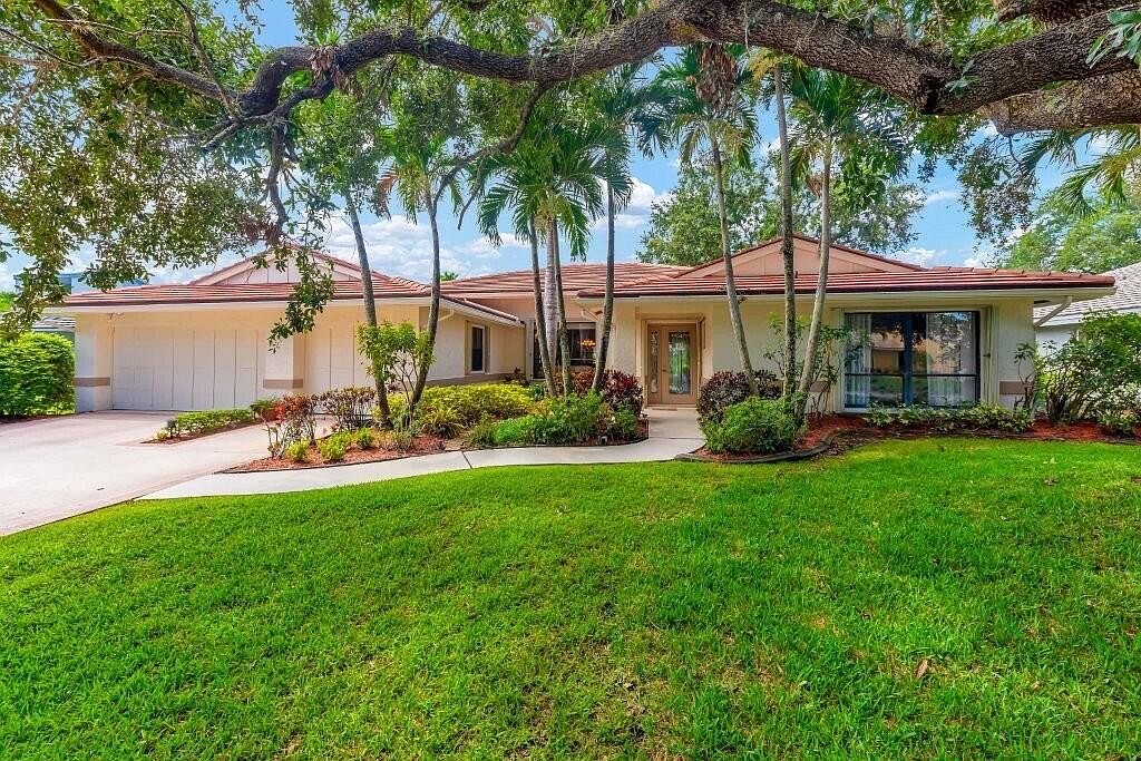 2117 SW Heronwood Road