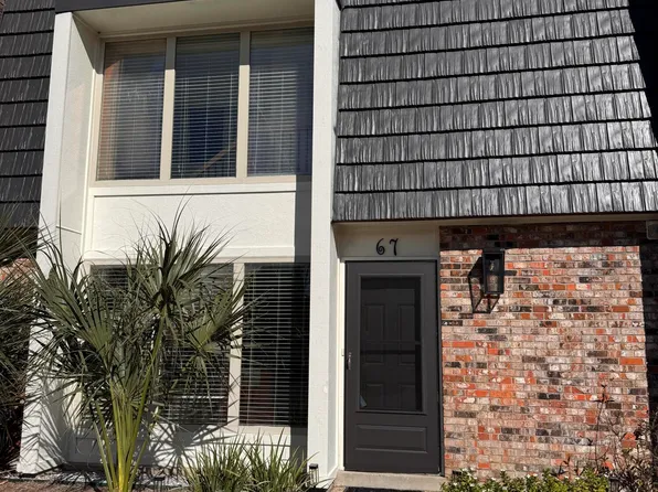 527 Front Beach Dr APT 67, Ocean Springs, MS 39564