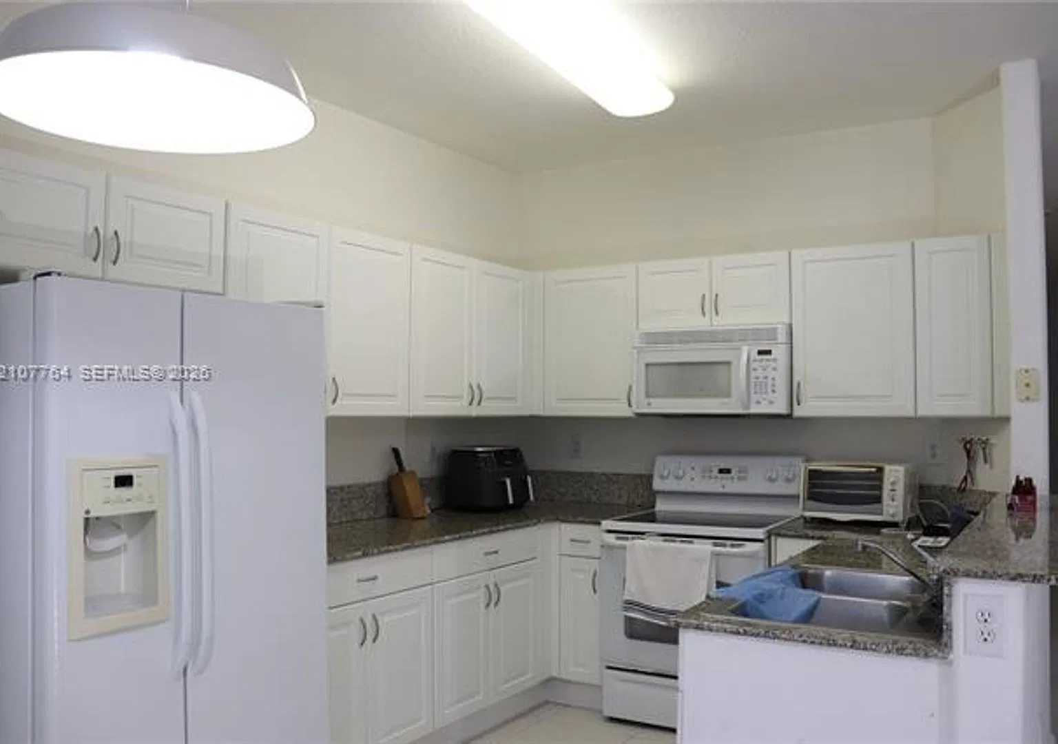 8158 NW 108th Ct th 8158, Doral, FL 33178 — Photo 1