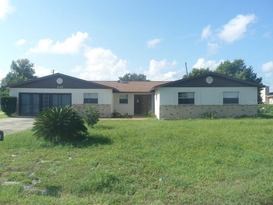 1st image of 1445 La Casita St