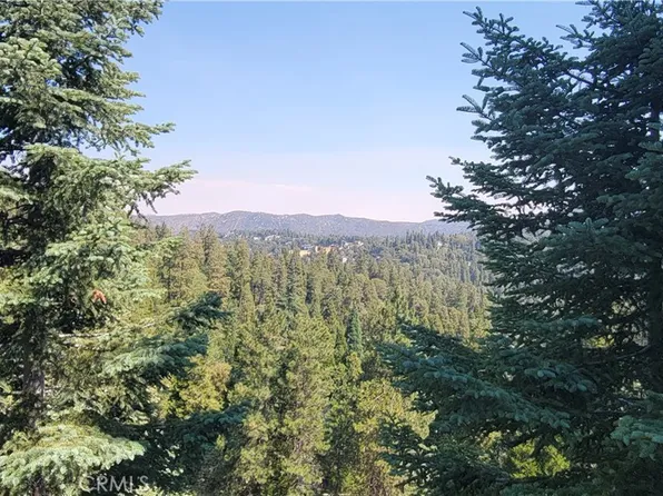 24722 Bernard Dr, Crestline, CA 92325