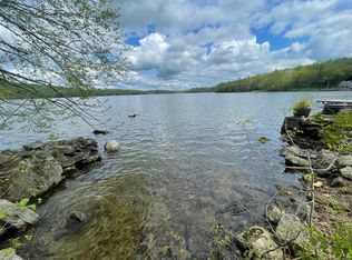 644 W Hill Rd, New Hartford, CT 06057