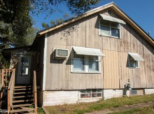 114 S Van Buren Ave, Ottumwa, IA 52501