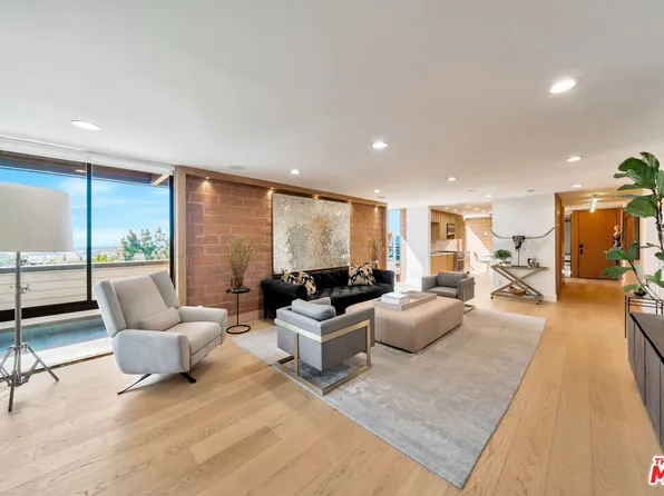 1033 Carol Dr APT 304, West Hollywood, CA 90069