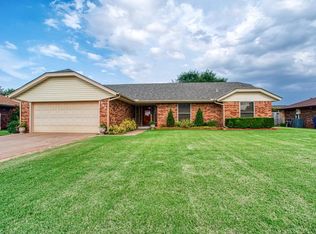 907 N Park Pl, Kingfisher, OK 73750