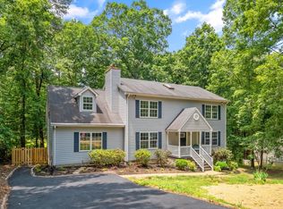 4 Hatchechubee Rd, Palmyra, VA 22963