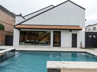 1001 Potomac Dr, Houston, TX 77057