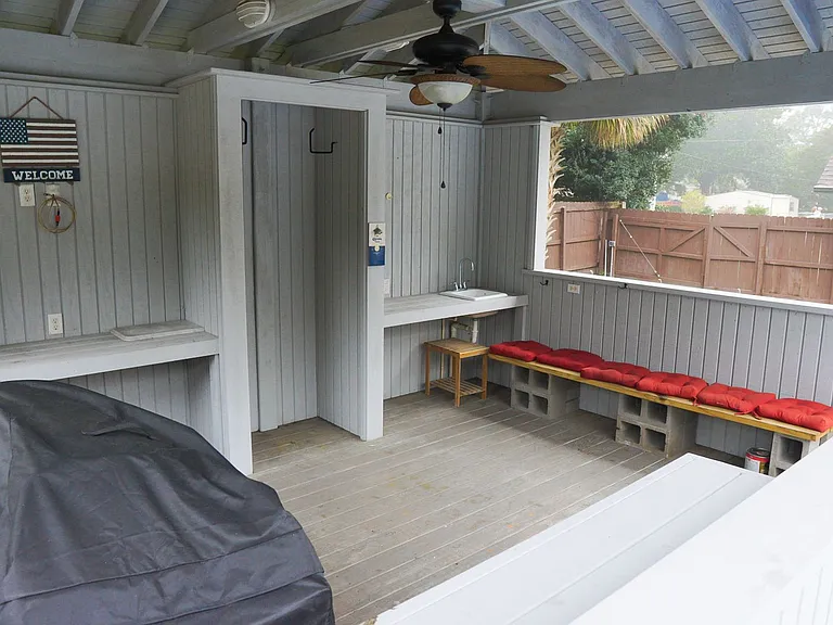 31 Driftwood Ave — Photo 22