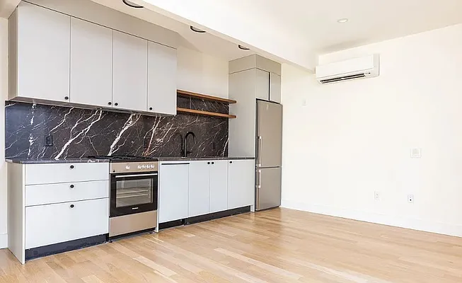 Rented by Dalan Rentals | media 29