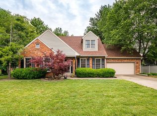 1103 Woodfield Dr, New Albany, IN 47150