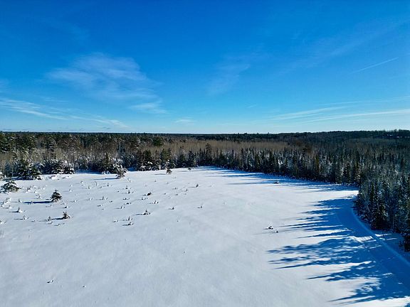 2nd image of 2471 Croker Ln