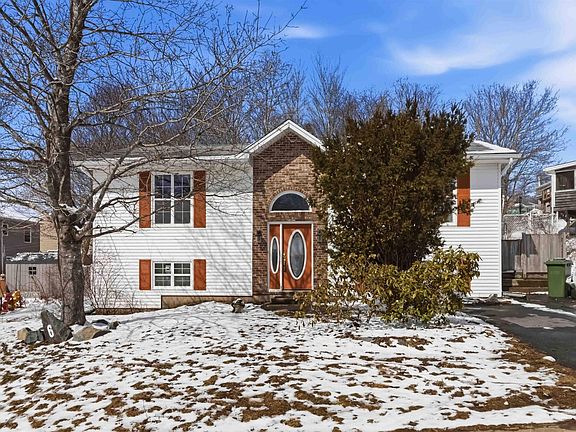 2nd image of 6 Rothsay Ct