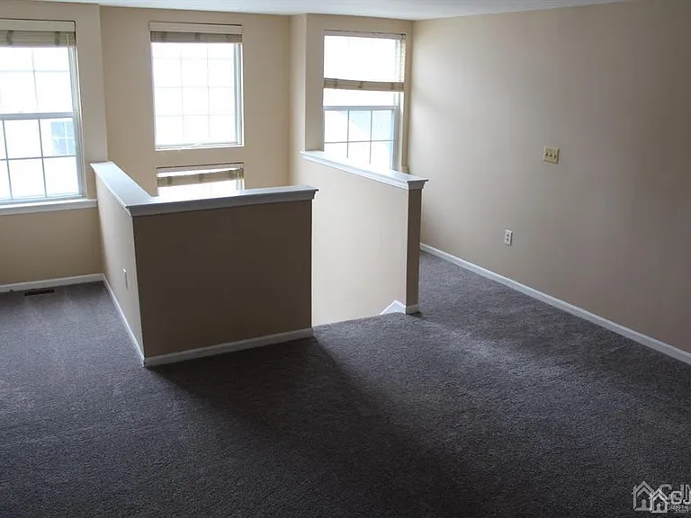 240 Hidden Woods Ct — Photo 37