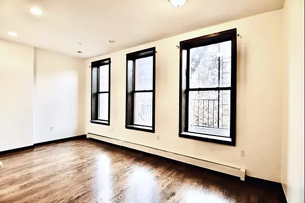 Rented by Bohemia Realty Group | media 13