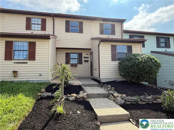 1603 Shiloh Ct, Allentown, PA 18104