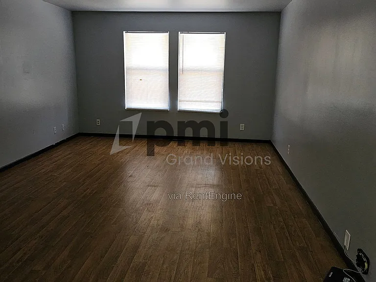 Vawter Street Apartments — Photo 25