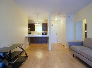 5th image of 2 Villa Verde Dr APT 212