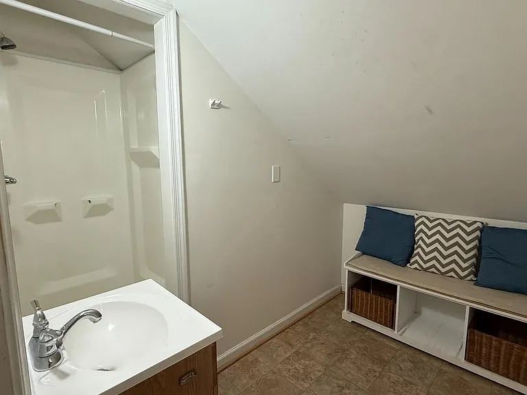 5212 Astor Pl SE — Photo 43