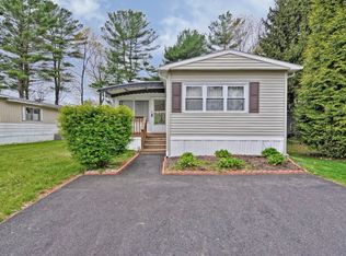 39 Easy St, Raynham, MA 02767