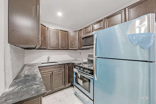 Sold by Keystone Realty USA Corp | media 2