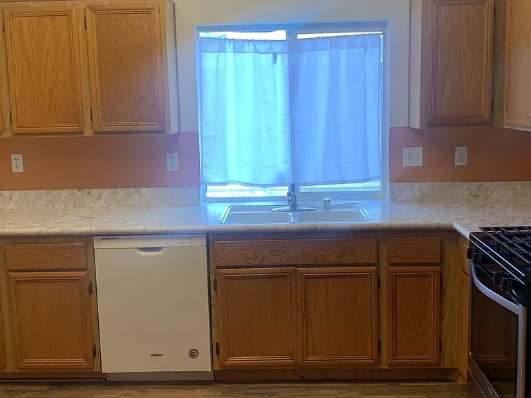 1424 Rabbit Peak Way — Photo 7