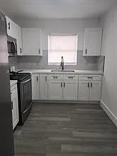 522 N 15th St