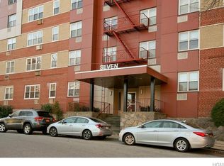 7 Balint Dr APT 615, Yonkers, NY 10710