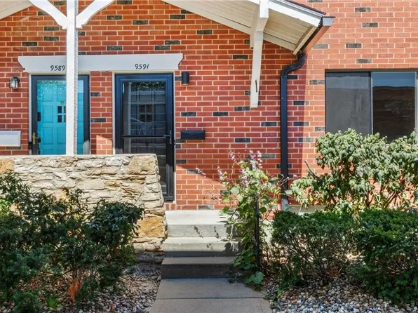 9591 Outlook Dr, Overland Park, KS 66207