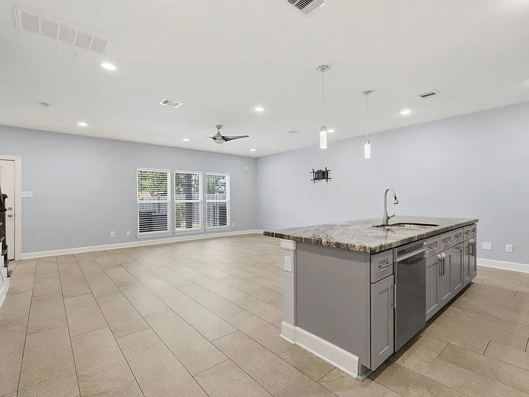 8419 Observatory St — Photo 7