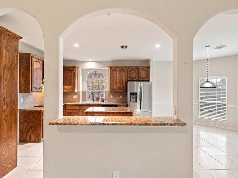 5912 Saddleridge Ct — Photo 10