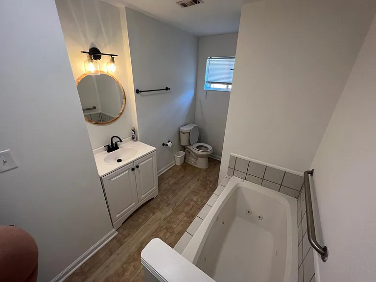 801 Golfview Dr — Photo 7